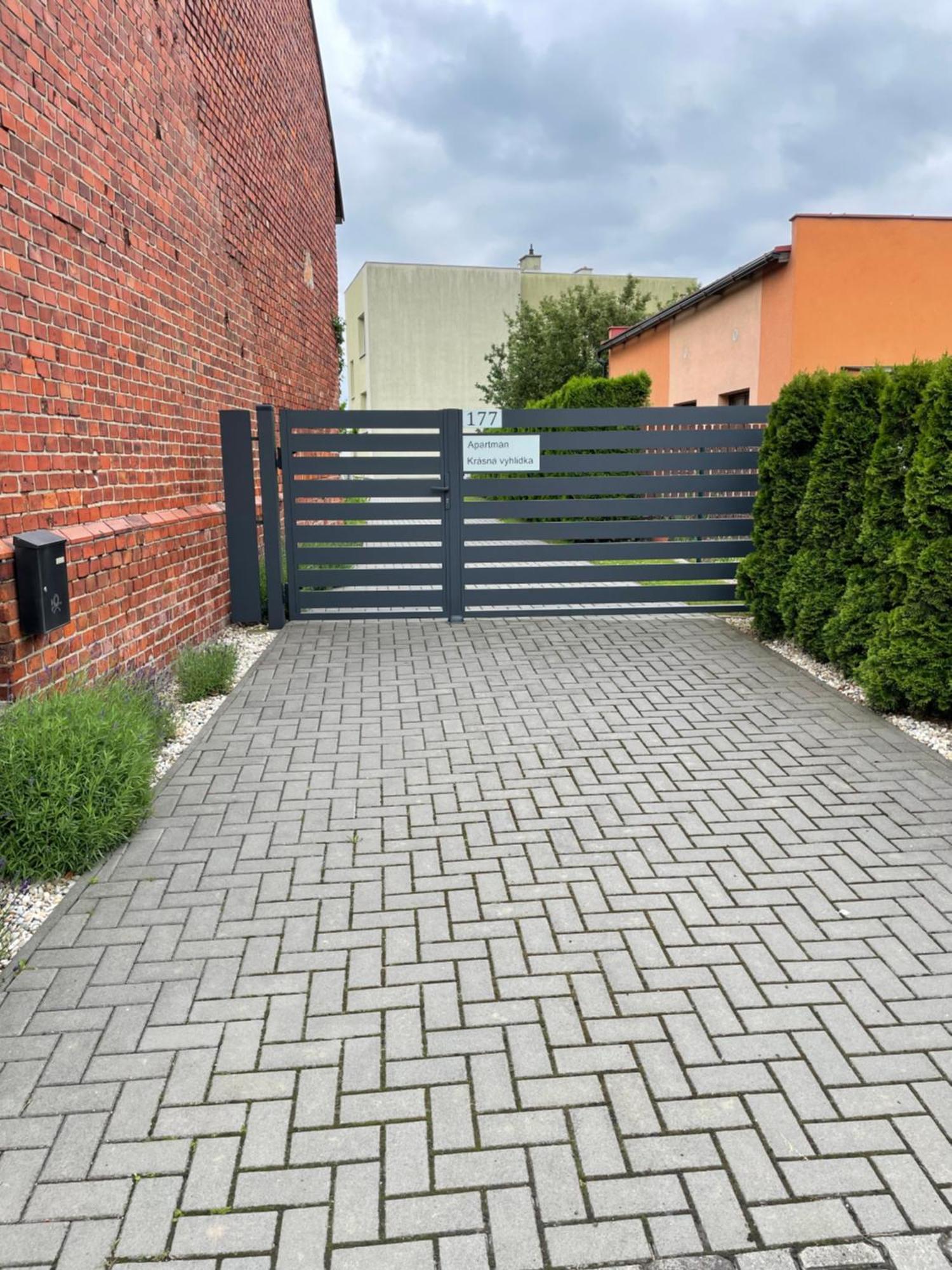 Apartman Krasna Vyhlidka Dolni Benesov Ngoại thất bức ảnh